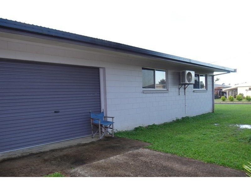 17 DAYMAN Street, Goondi Bend QLD 4860