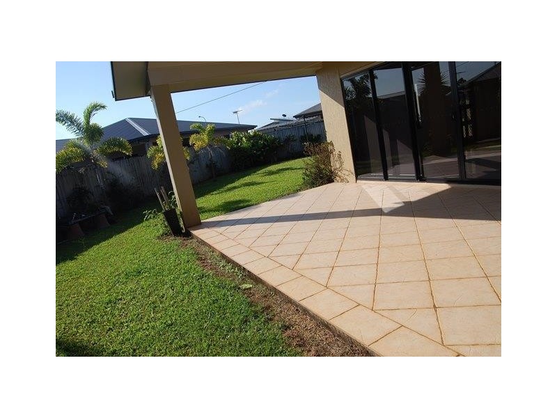 38 Reynolds Road, Innisfail Estate QLD 4860