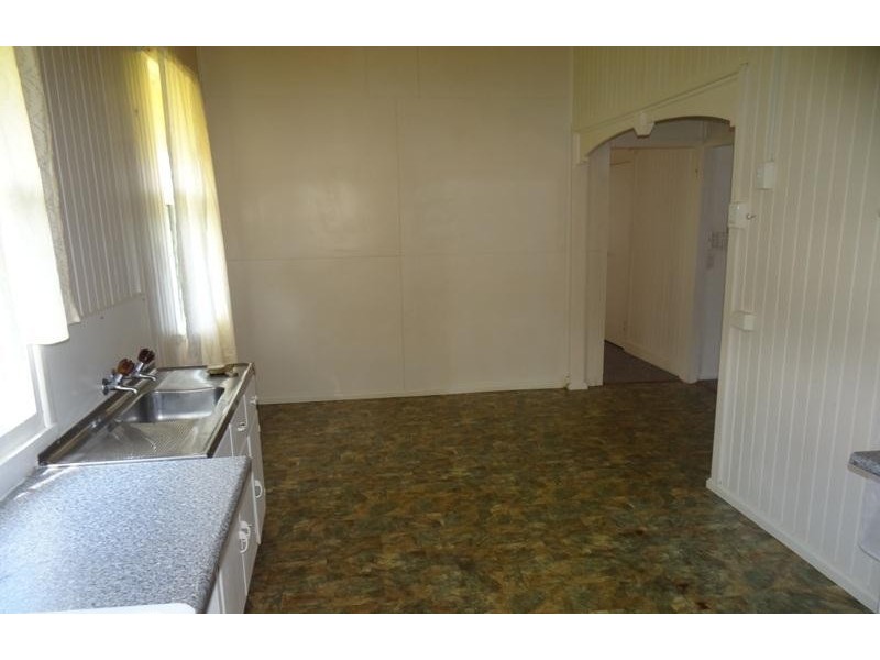 34 Annie Street, Innisfail Estate QLD 4860