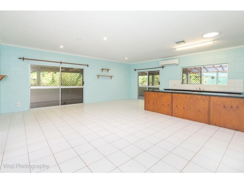 1245 OLD TULLY Road, Maadi QLD 4855