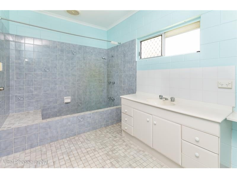 1245 OLD TULLY Road, Maadi QLD 4855