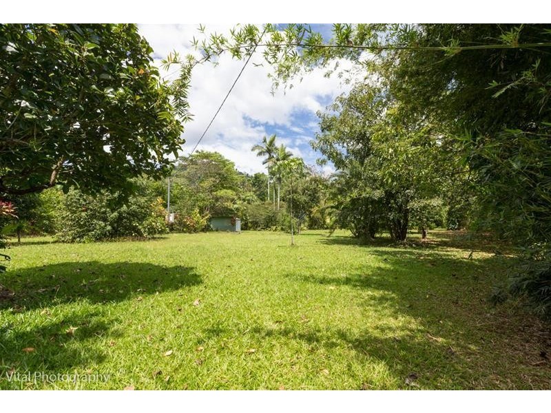 1245 OLD TULLY Road, Maadi QLD 4855