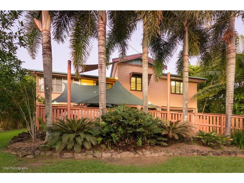 23 Agnes, East Innisfail QLD 4860