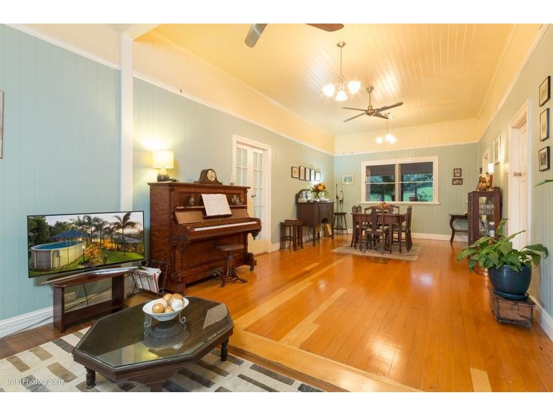 23 Agnes, East Innisfail QLD 4860