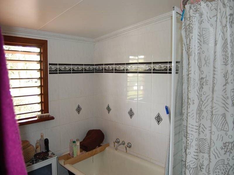 18 Hynes Road, South Johnstone QLD 4859