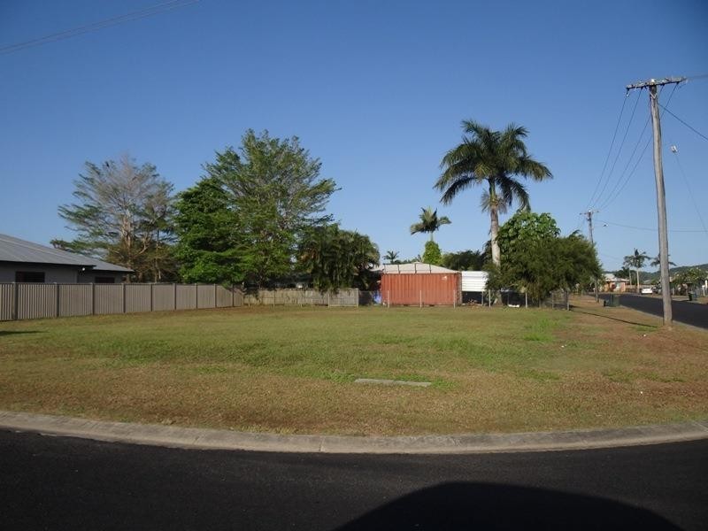 Innisfail Estate QLD 4860