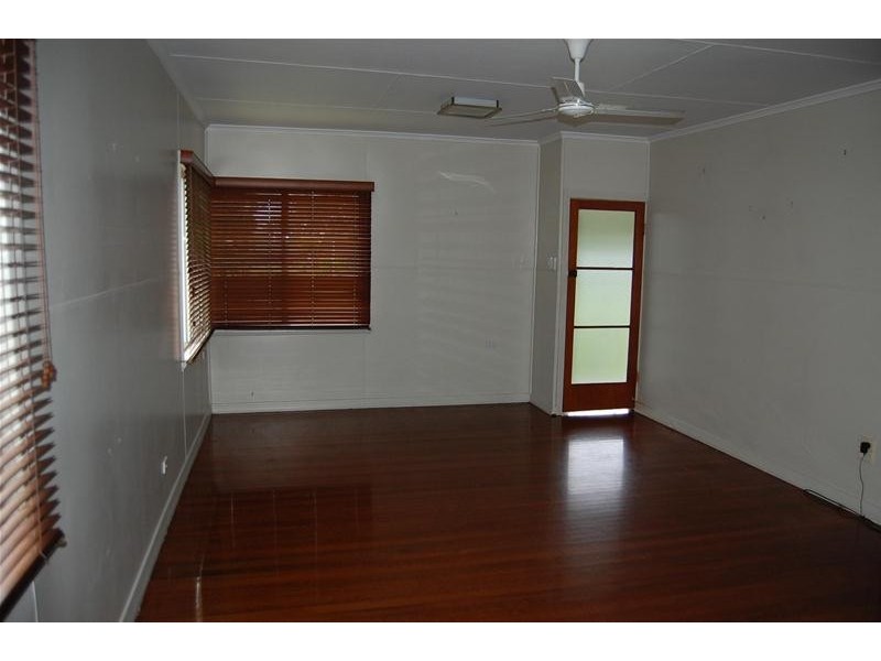 7 Judy Street, Flying Fish Point QLD 4860