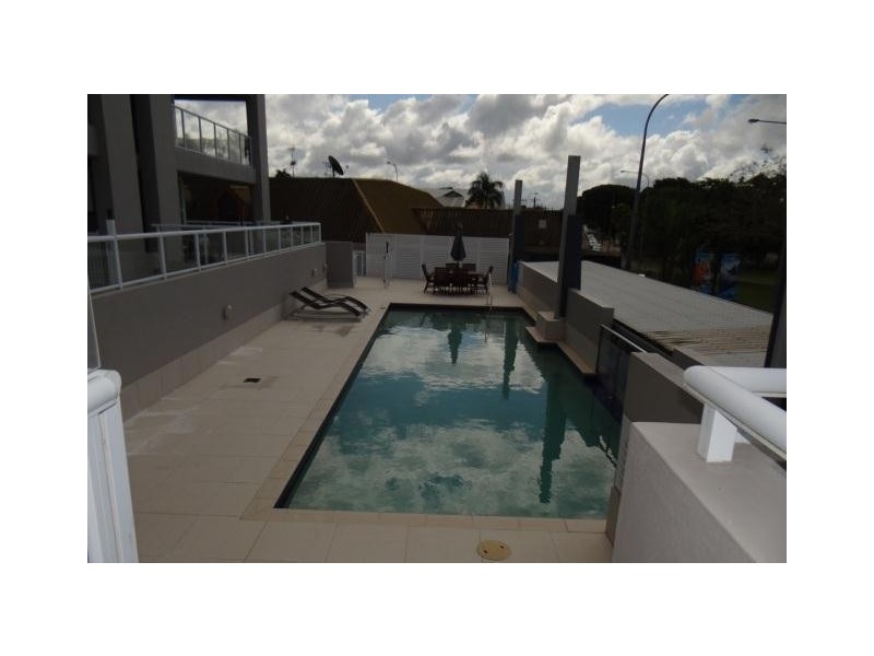 2/30-32 Fitzgerald Esplanade, Innisfail QLD 4860
