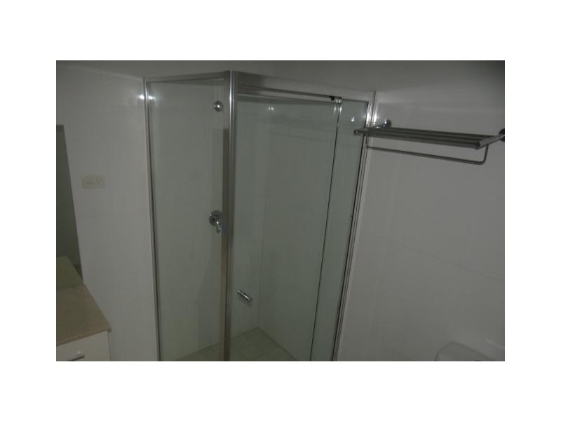 2/30-32 Fitzgerald Esplanade, Innisfail QLD 4860