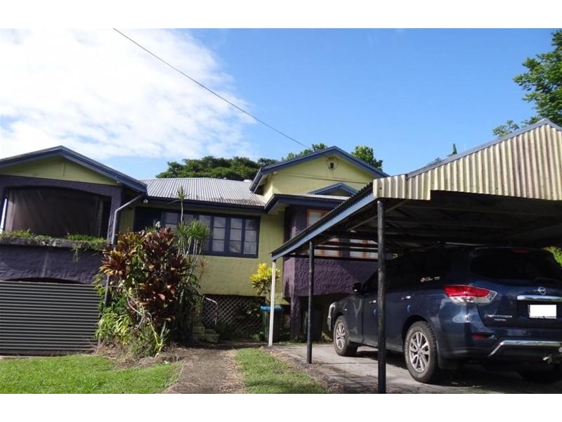 4 Water Street, Goondi Hill QLD 4860