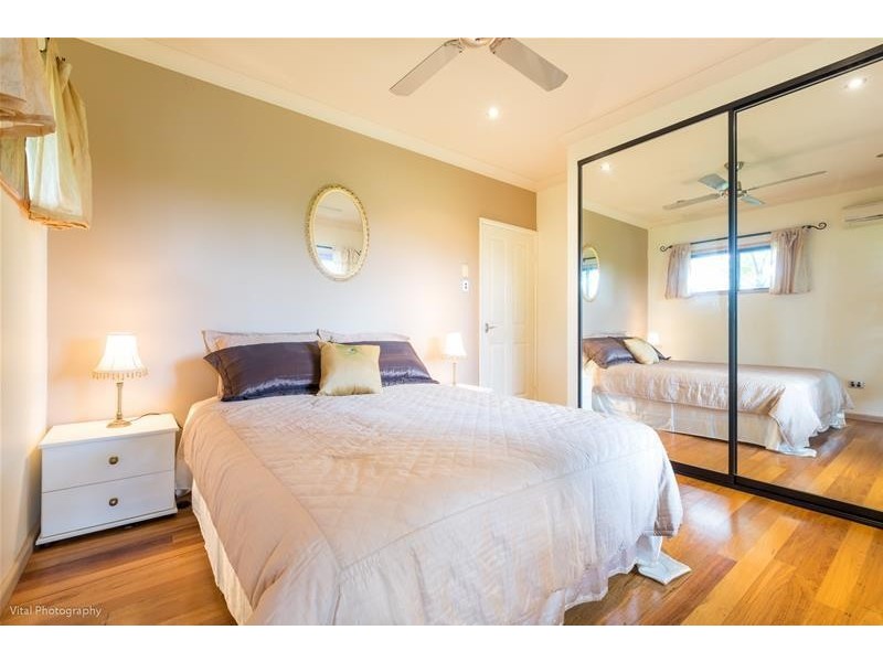 12 Daniel Close, Etty Bay QLD 4858