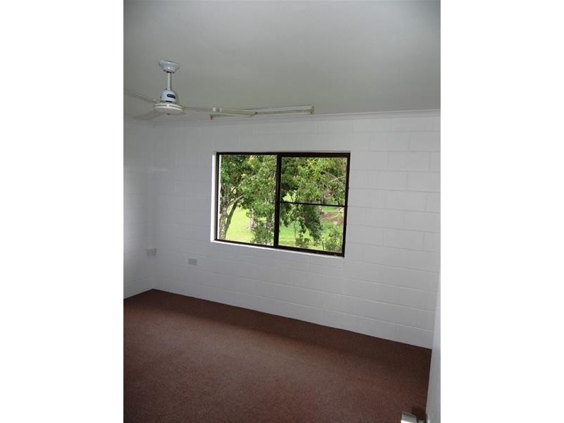 265 PALMERSTON Highway, Innisfail QLD 4860