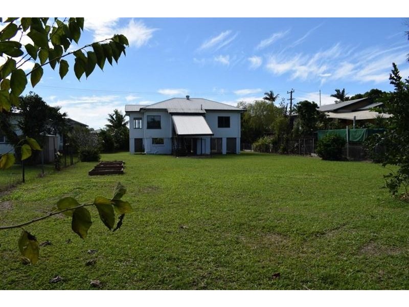 3 BEECH Street, Goondi Bend QLD 4860