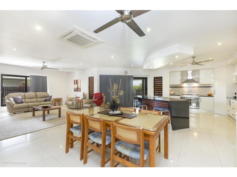 9 BELLE VIEW Street, Innisfail QLD 4860