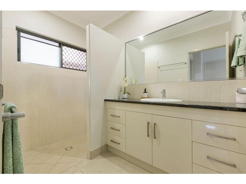 59 Bella Vista Avenue, Belvedere QLD 4860