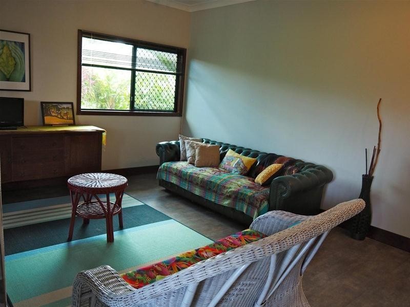 25 La Rocca Close, Etty Bay QLD 4858