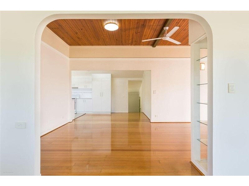 15 Benwell Street, East Innisfail QLD 4860