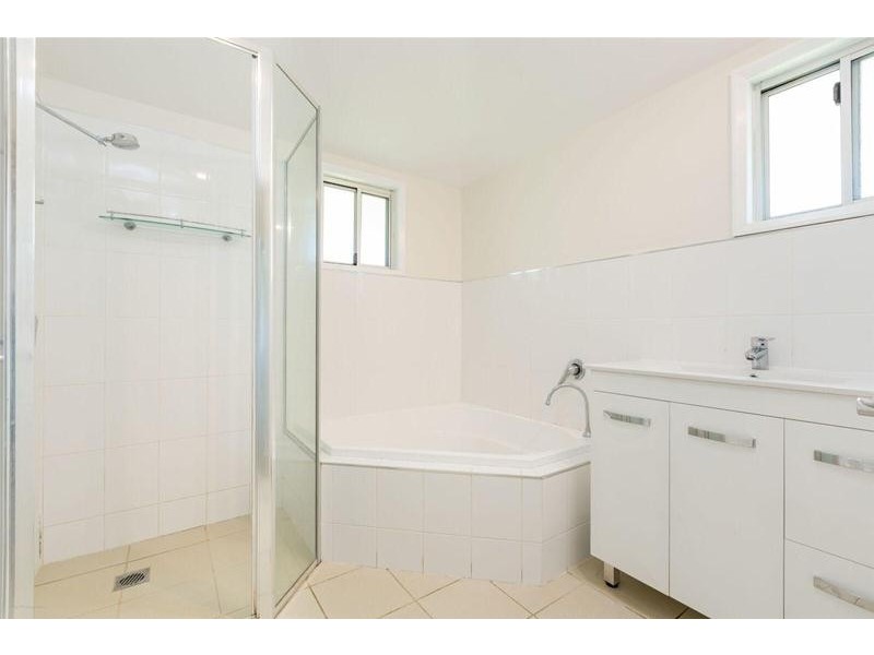 15 Benwell Street, East Innisfail QLD 4860