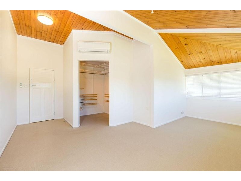 15 Benwell Street, East Innisfail QLD 4860