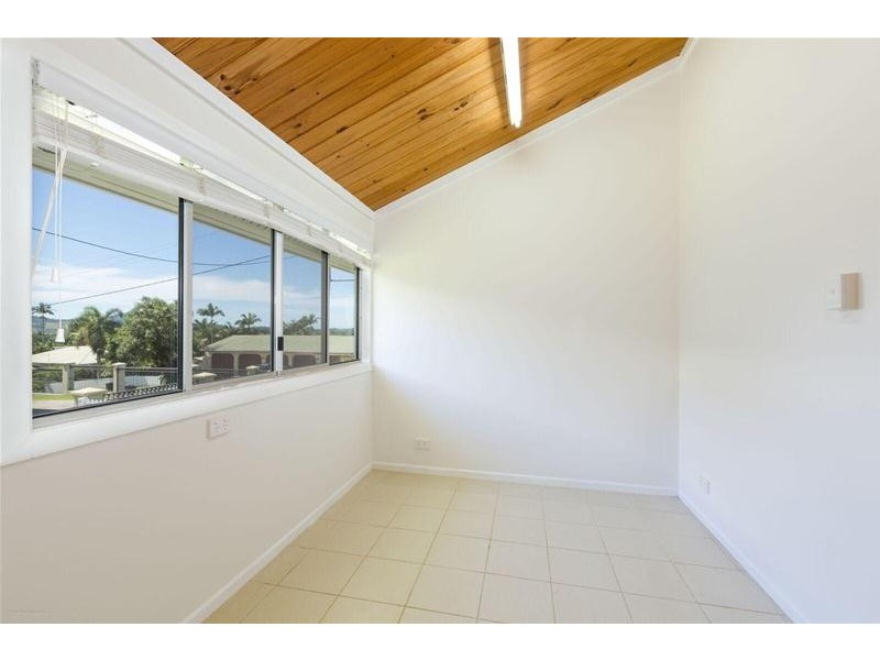 15 Benwell Street, East Innisfail QLD 4860