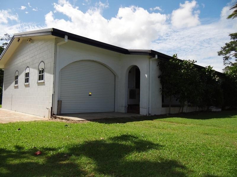 34 ETTY BAY Road, Innisfail QLD 4860