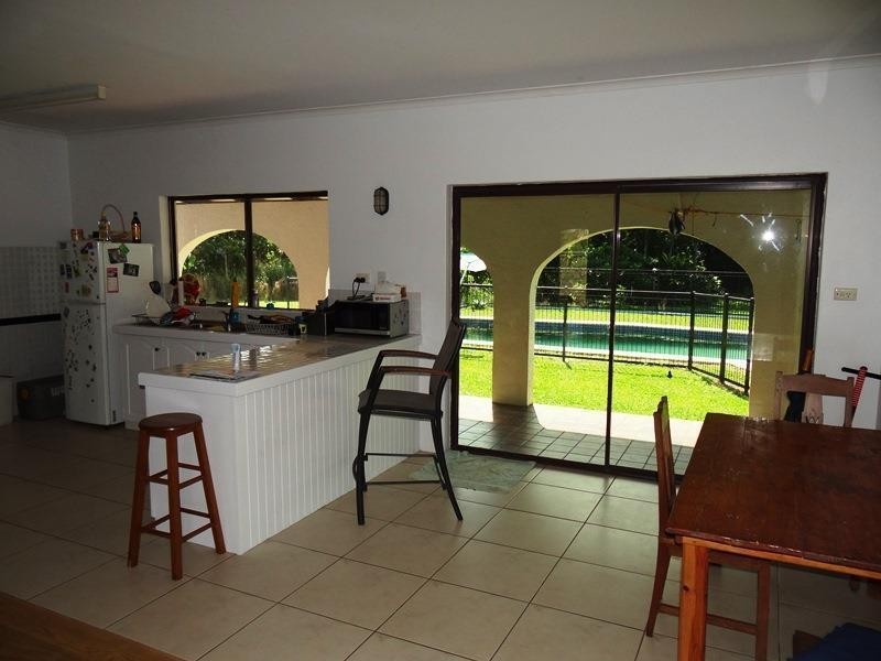 34 ETTY BAY Road, Innisfail QLD 4860