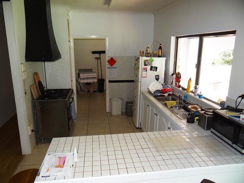 34 ETTY BAY Road, Innisfail QLD 4860