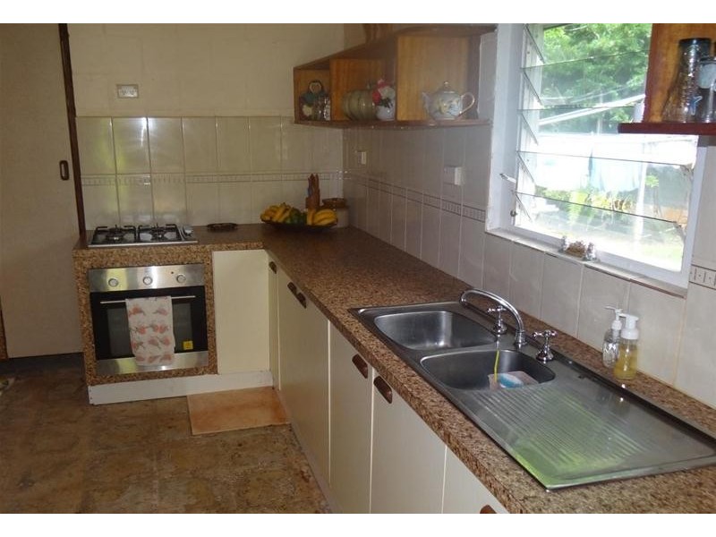 97 Gibson Road, Mena Creek QLD 4871