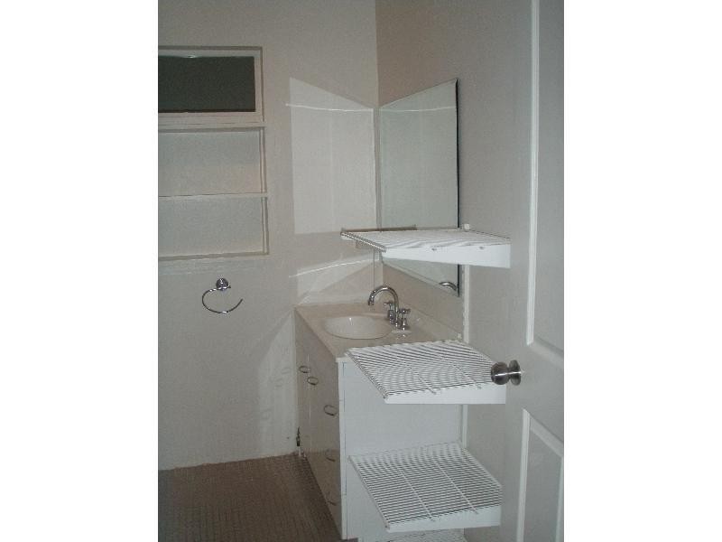 102 River Avenue, Innisfail QLD 4860