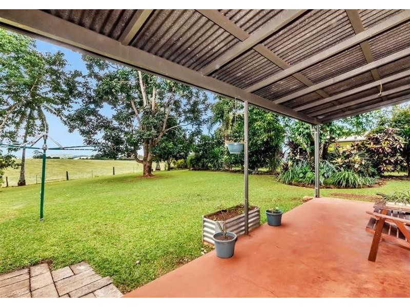 348 PALMERSTON Highway, Stoters Hill QLD 4860