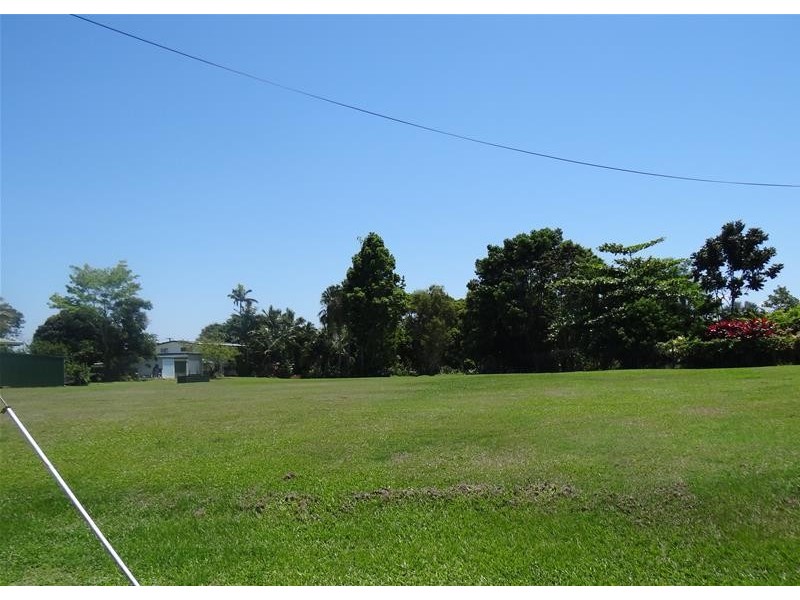 13 Payne Street, East Innisfail QLD 4860