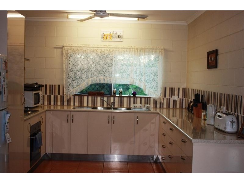 42 OCONNOR Drive, Innisfail QLD 4860