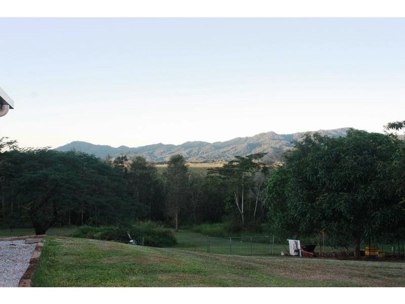 42 OCONNOR Drive, Innisfail QLD 4860