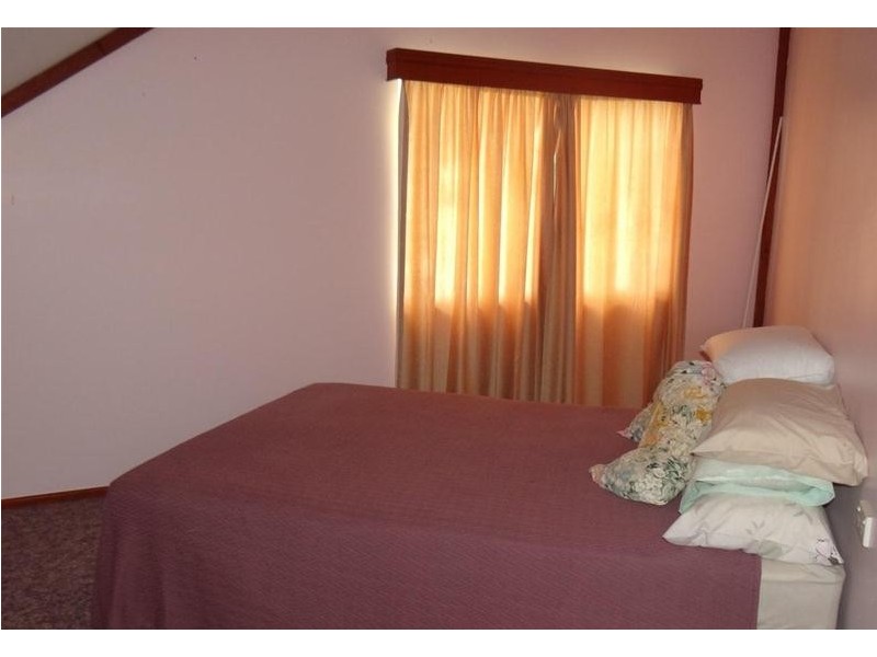 10 Bay Road, Coconuts QLD 4860