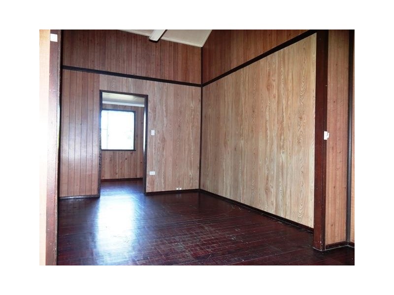 6  Palmerston Highway, Goondi Bend QLD 4860