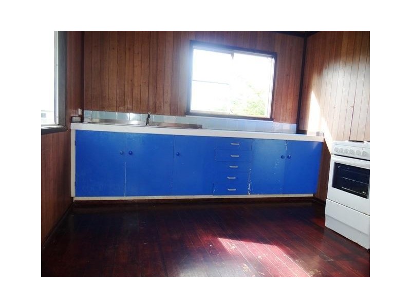 6  Palmerston Highway, Goondi Bend QLD 4860