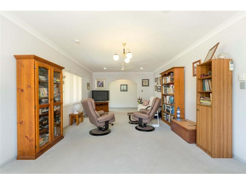 179 Etty Bay Road, Etty Bay QLD 4858