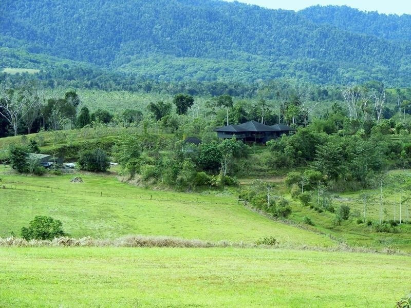 Bramston Beach QLD 4871