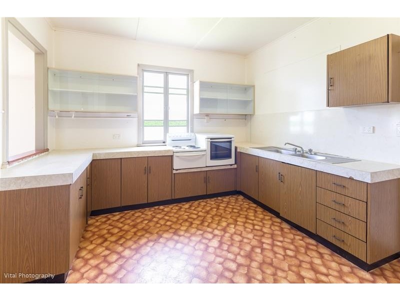 16 CARMEL Street, Innisfail QLD 4860