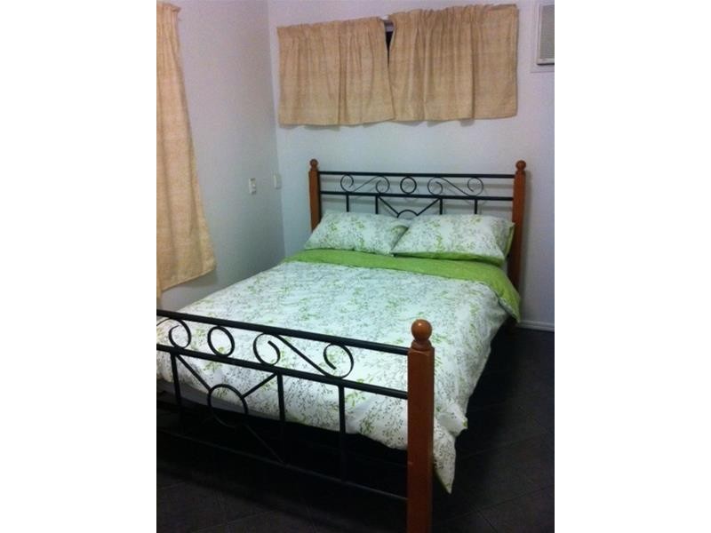 6 Wewak Street, Wangan QLD 4871