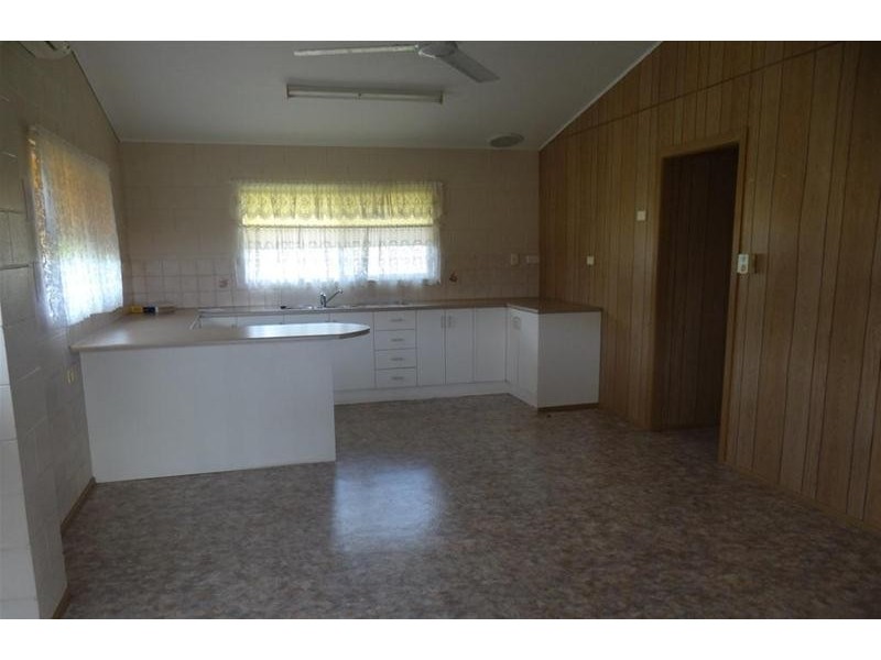 22 Katoora Street, Innisfail Estate QLD 4860