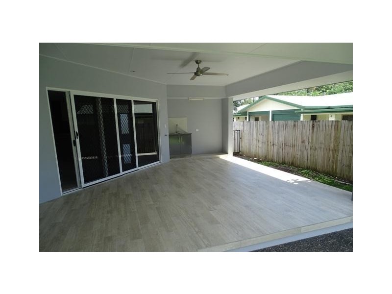 24 Bay Road The Coconuts, Innisfail QLD 4860