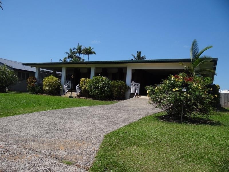 4 Dalton Close, Innisfail Estate QLD 4860