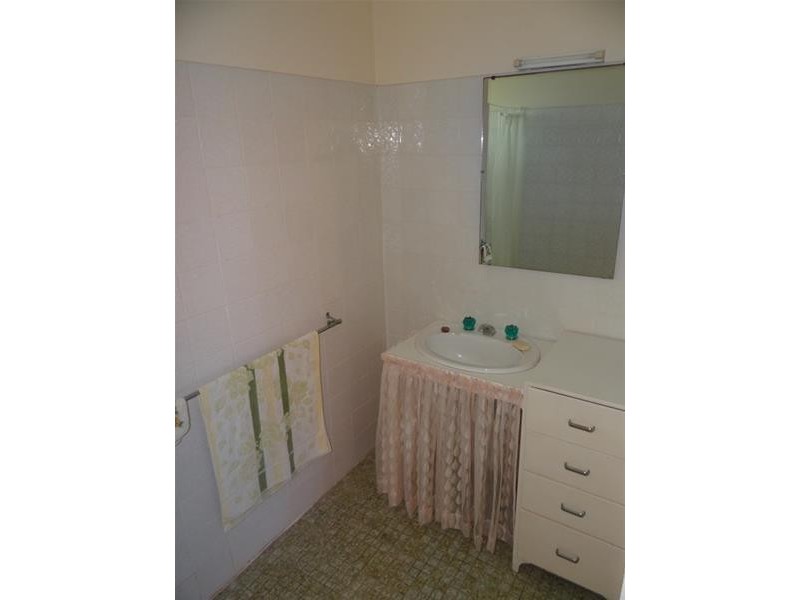 4 Dalton Close, Innisfail Estate QLD 4860