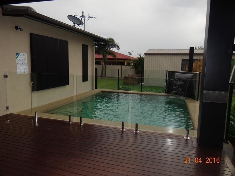 3  Broad, Etty Bay QLD 4858