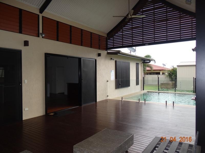 3  Broad, Etty Bay QLD 4858