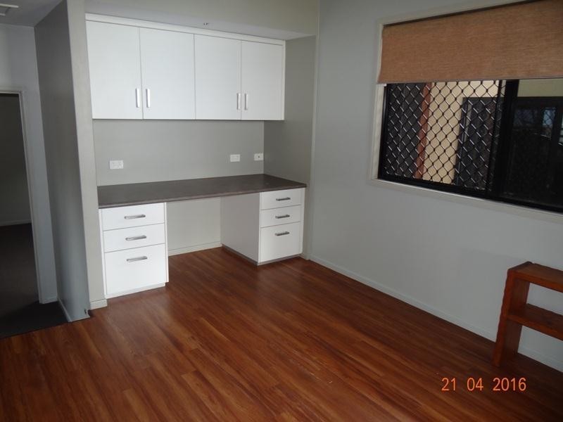 3  Broad, Etty Bay QLD 4858