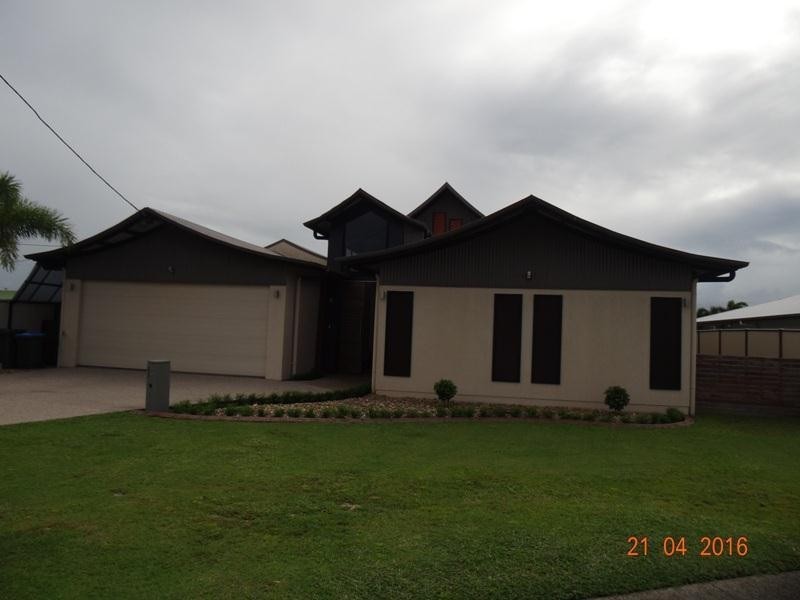 3  Broad, Etty Bay QLD 4858