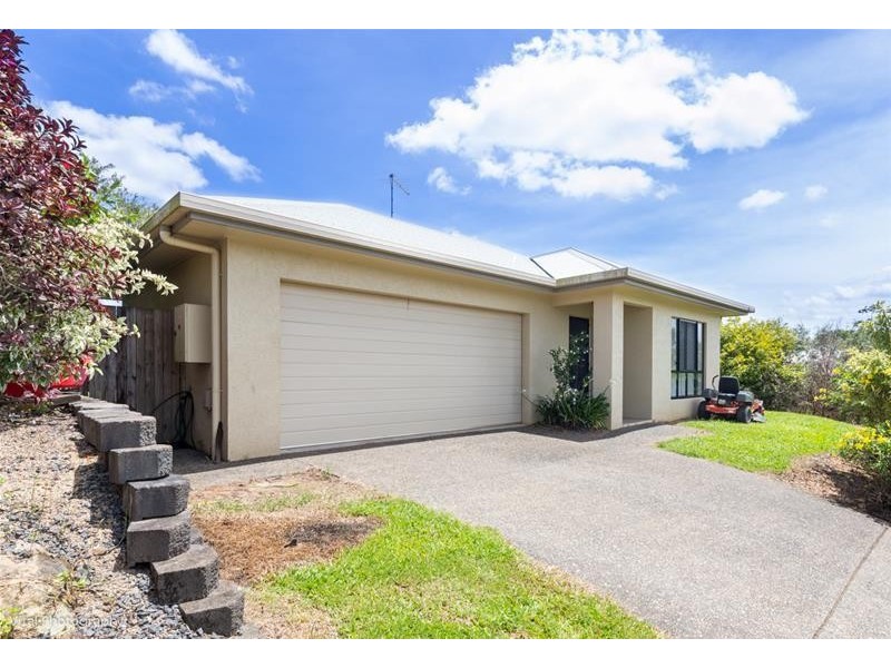 16 BELVEDERE Avenue, Innisfail QLD 4860