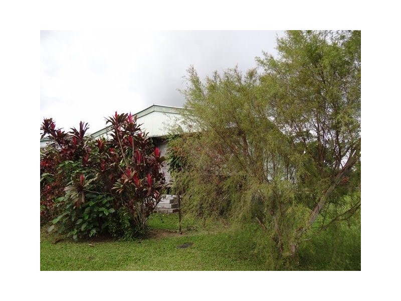 4 SUNDOWN Road, Innisfail QLD 4860